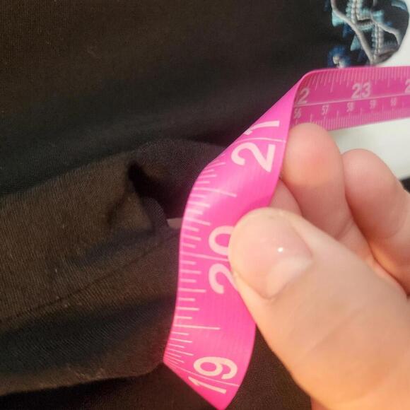 Cowgirl Hardware Women's Off-the-Shoulder Black Embroidered Blouse - Size Small - Picture 7 of 8